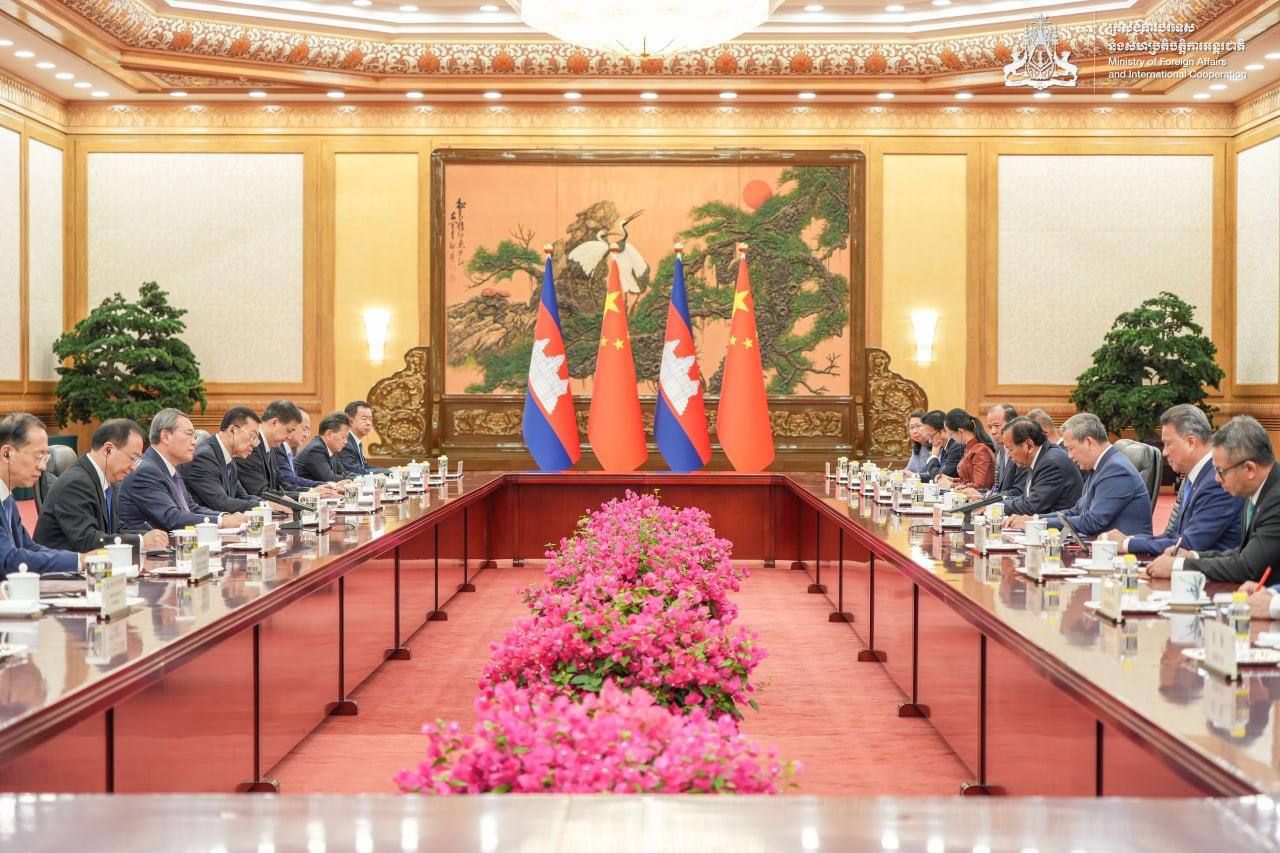 ប្រភព៖ ទំព័រផ្លូវការរបស់សម្ដេចមហាបវរធិបតី ហ៊ុន ម៉ាណែត